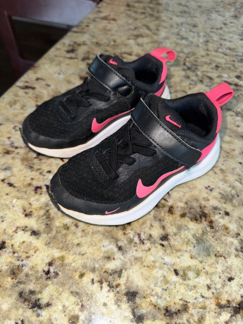 Nike Kids Black & Pink Athletic Sneakers